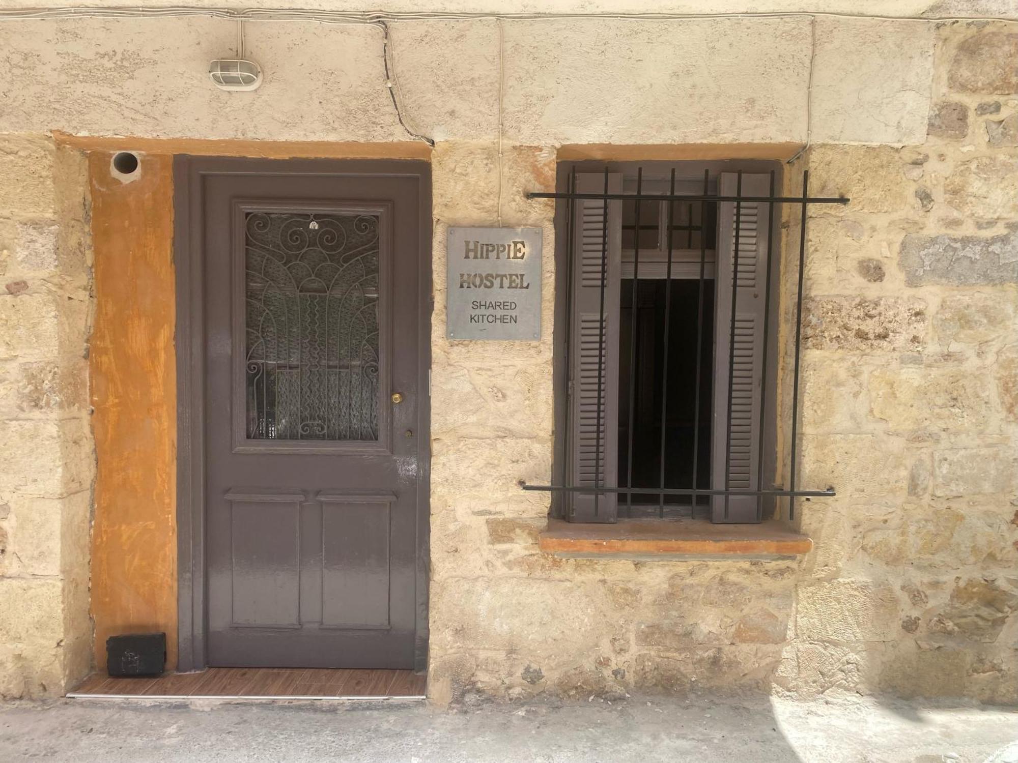 Hippie City Hostel Chania  Exterior photo